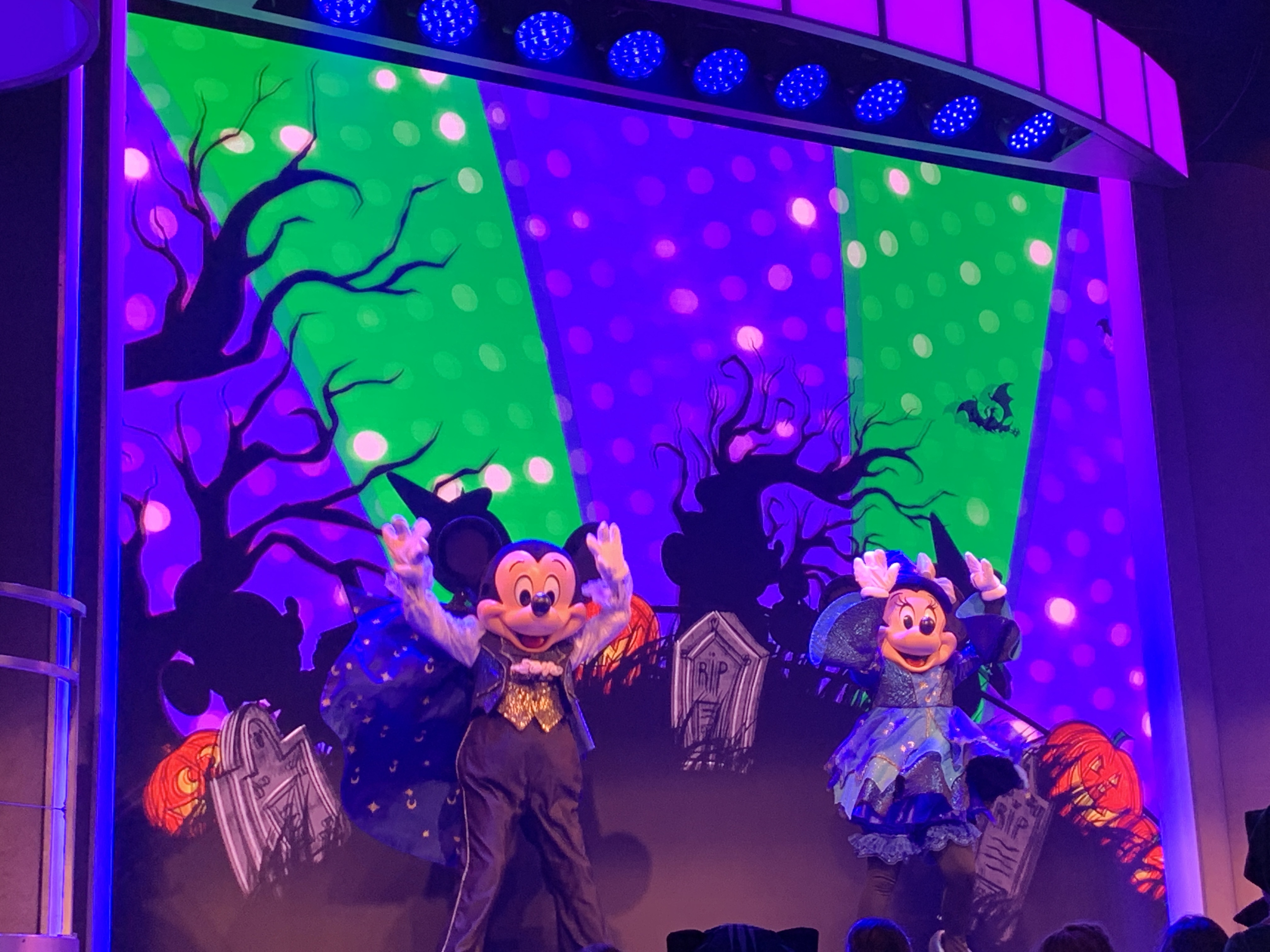 Is Oogie Boogie Bash At Disneyland Worth The Cash? - Princess Turned Mom